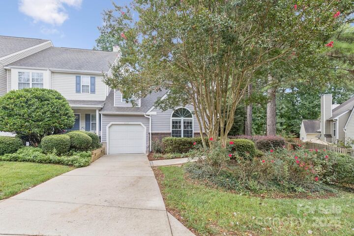 Property Photo: 8333 Southgate Commons Drive NC 28277