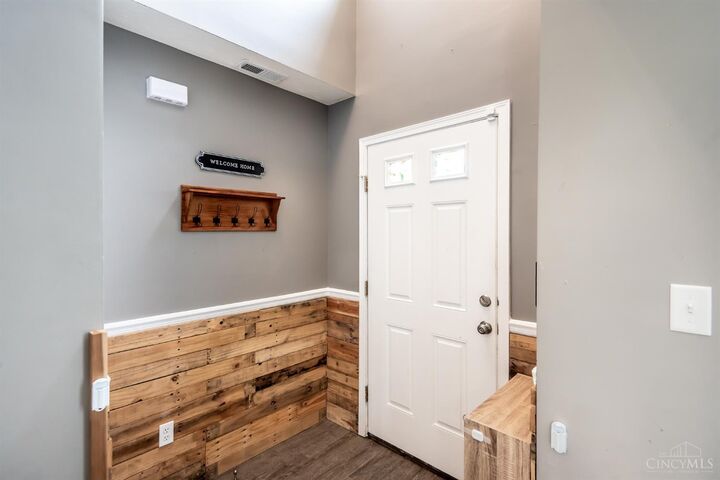 Property Photo:  220 Pleasant Hill Boulevard  OH 45005 