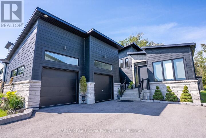 102 Goldie Court — photo 1