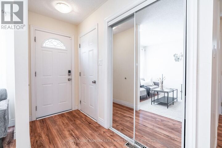 Property Photo: 522 Roseheath Drive ON L9T 4V6