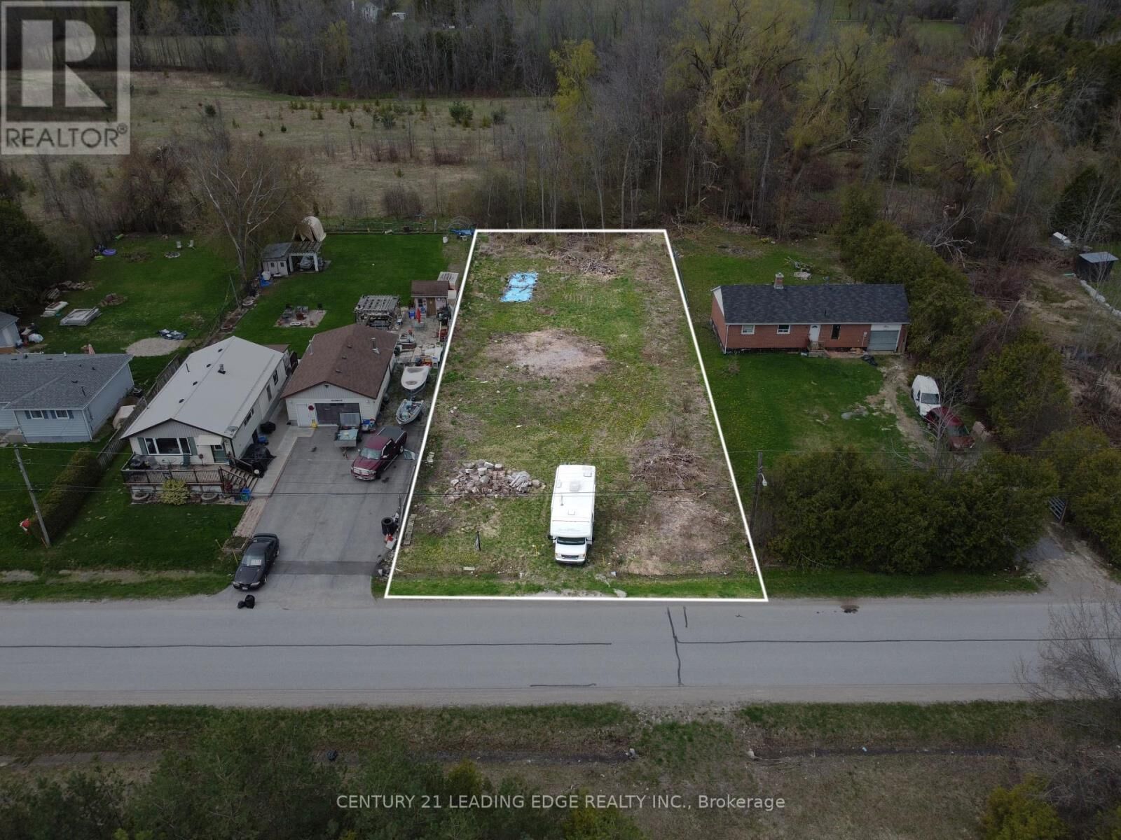 Property Photo:  166 Virginia Boulevard  ON L0E 1R0 