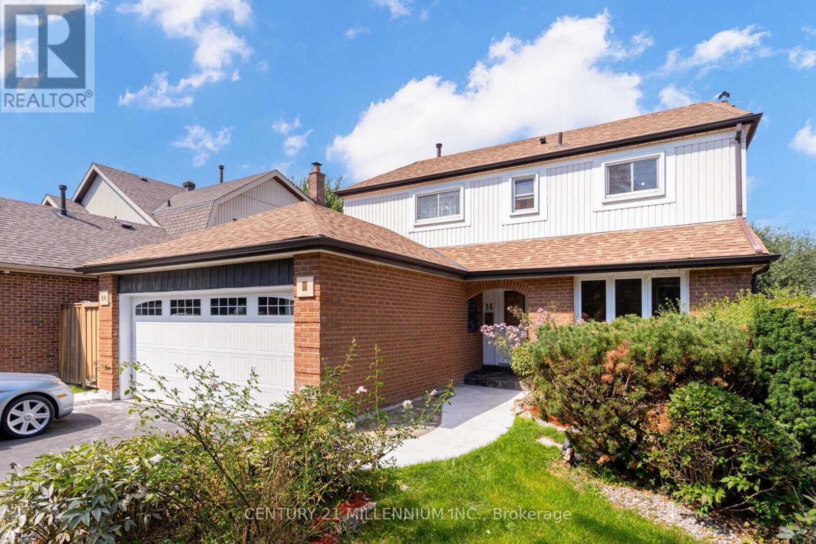 Property Photo: 14 Milford Crescent ON L6S 3E4