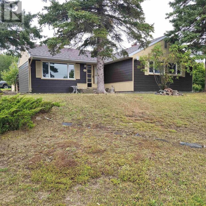 Photo de la propriété: 22 & 24 Mona Dr ON P0T 2C0