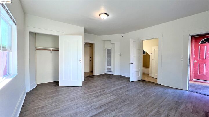 Property Photo: