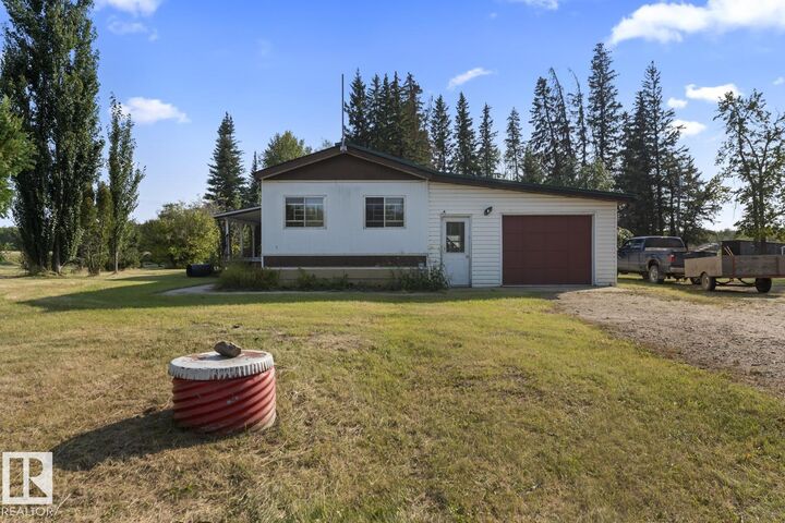 11411 Hghway 28  Rural St. Paul County AB T0A 0C0 photo