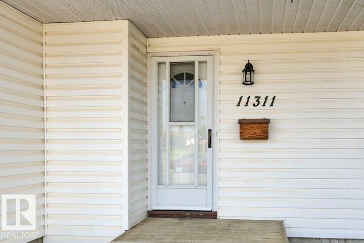 Property Photo: 11311 43 Avenue NW AB T6J 0X9