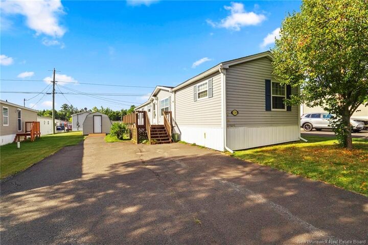 136 Glenmar Drive  Fredericton NB E3A 0S4 photo