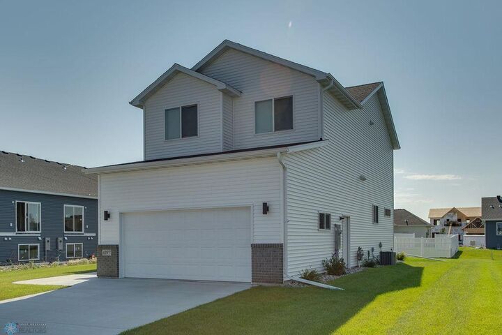 Property Photo:  6797 28th Street S  ND 58104 