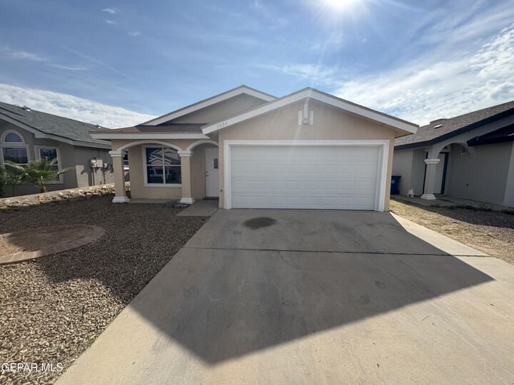 3924 Tierra Marfil Road  El Paso TX 79938 photo