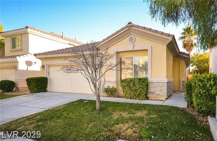 Property Photo: 269 Lenape Heights Avenue NV 89148