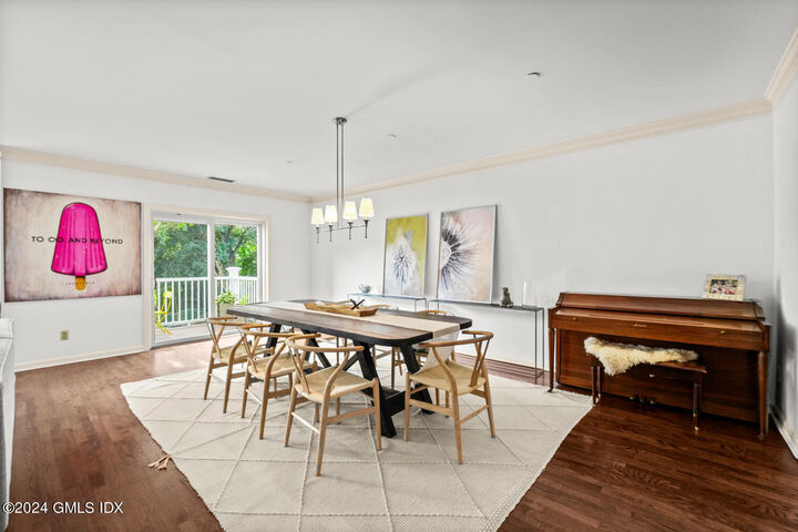 Property Photo:  51 Forest Avenue 8  CT 06870 