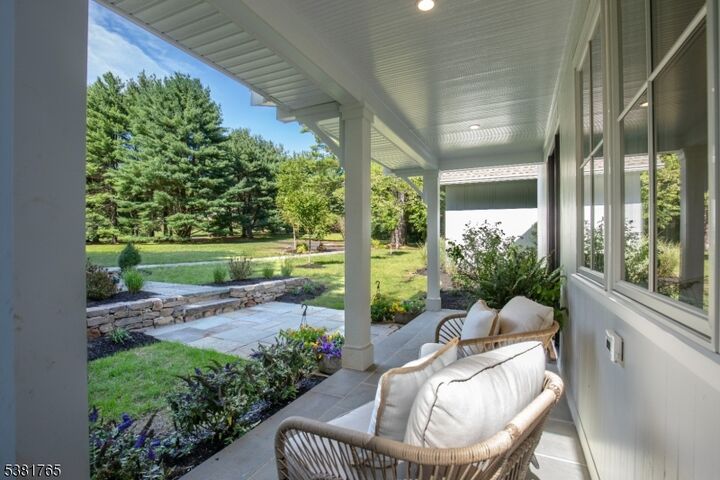 Property Photo:  7 Cedar Hill Dr  NJ 07960 