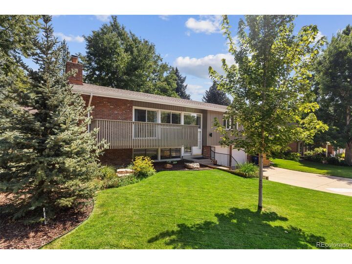 Property Photo:  6596 S Arapahoe Way  CO 80120 
