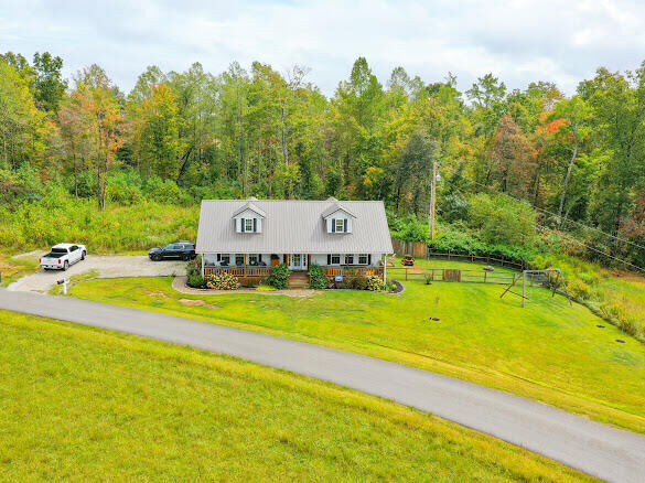 Property Photo:  882 S Begley Road  KY 40447 