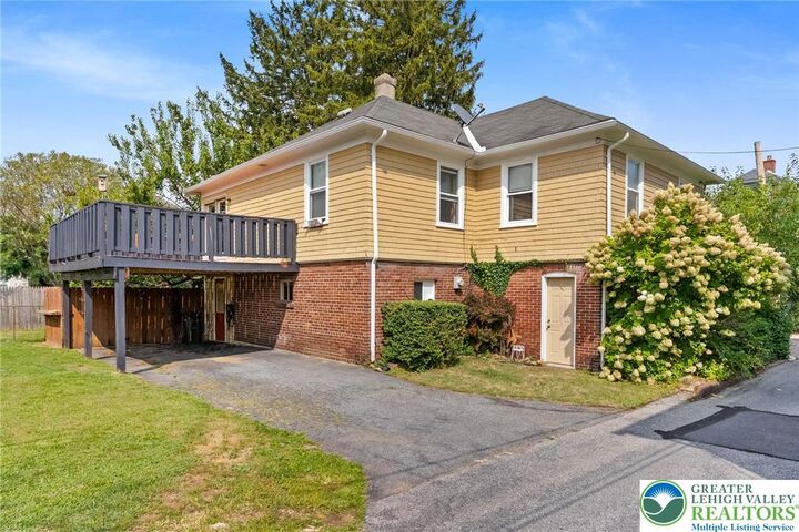 Property Photo: 345 Liberty Street PA 18018