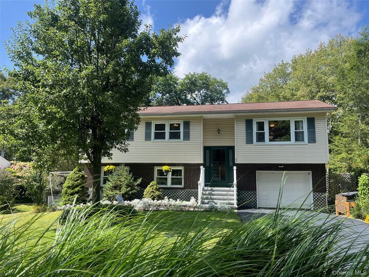 Property Photo: 33 Island View Avenue NY 10950
