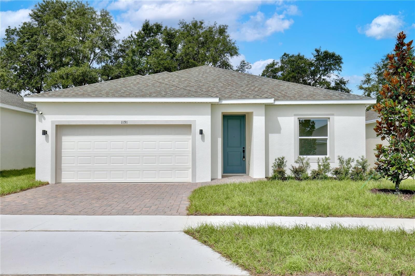 Property Photo: 1191 Stratton Avenue FL 34736