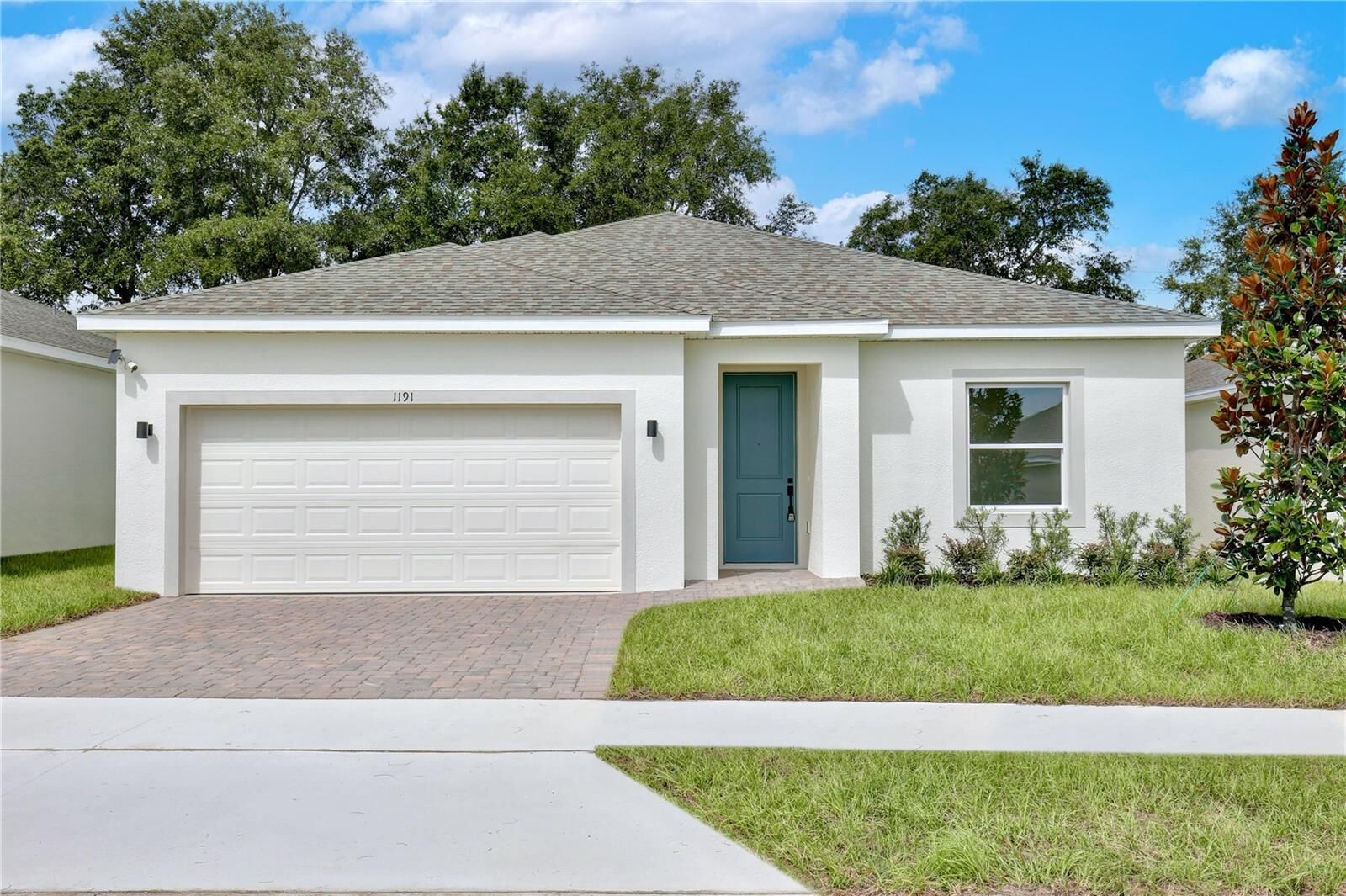 Property Photo:  1191 Stratton Avenue  FL 34736