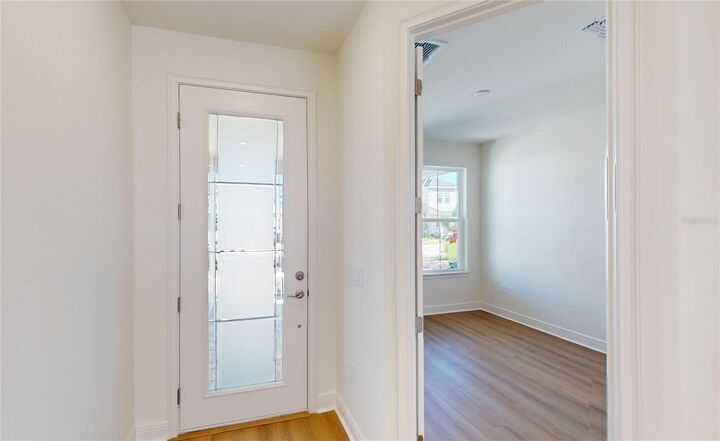 Property Photo:  10052 Peebles Street  FL 32827