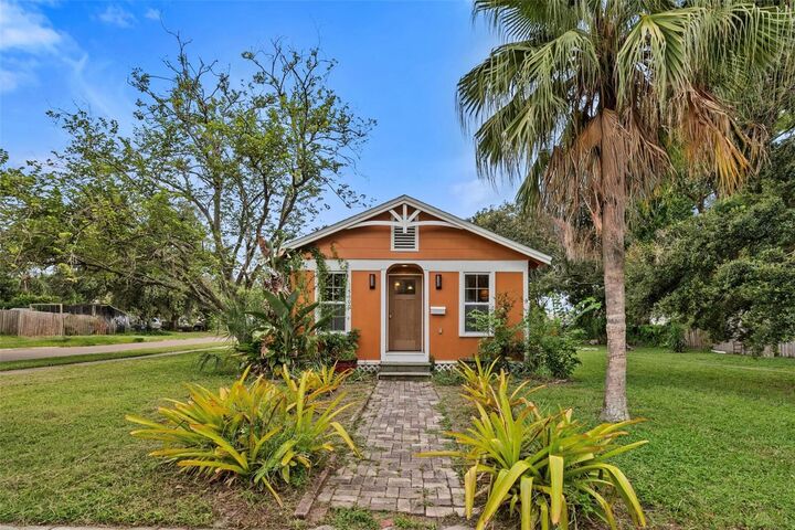 Property Photo:  5300 7th Avenue N  FL 33710 