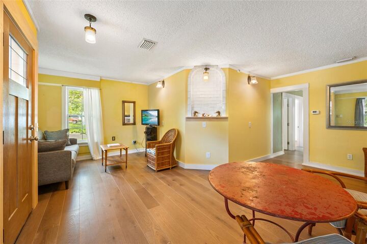 Property Photo:  5300 7th Avenue N  FL 33710 