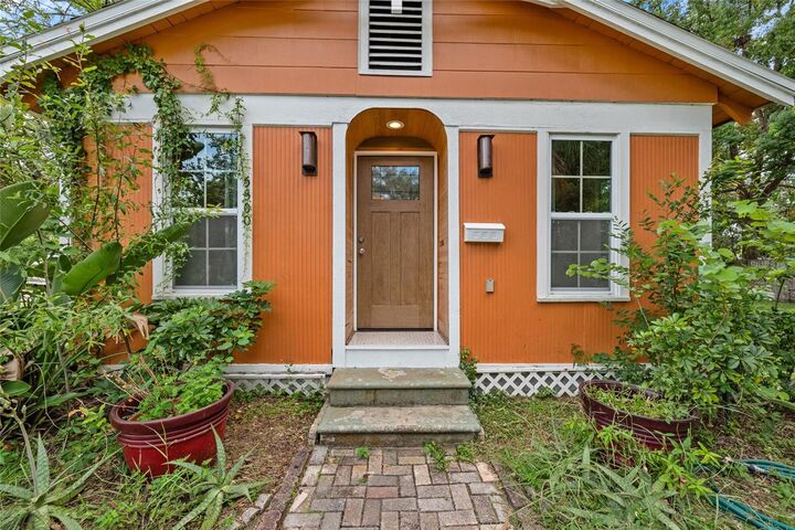 Property Photo:  5300 7th Avenue N  FL 33710 