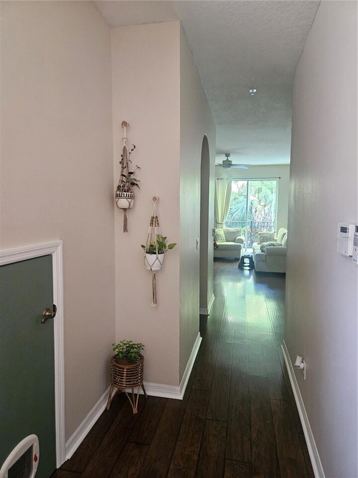 Property Photo:  554 Pinebranch Circle  FL 32708 