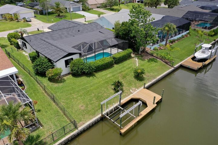 Property Photo:  13 Clarendon Court S  FL 32137 