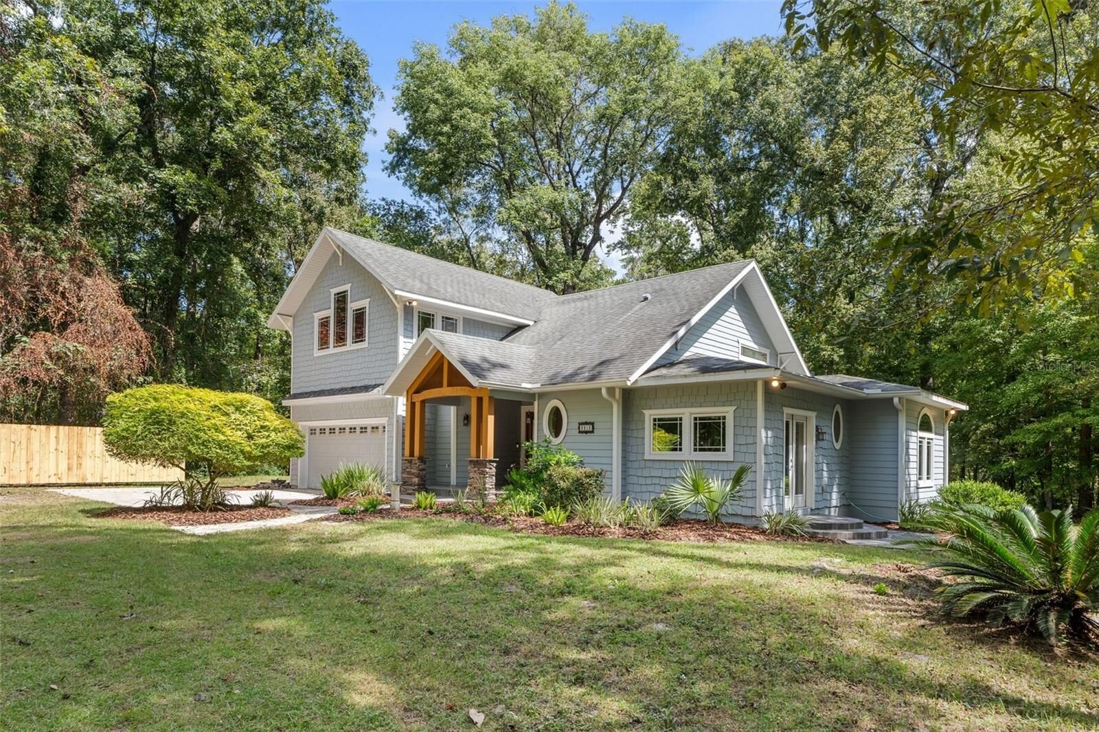 Property Photo: 6916 NW 67th Avenue FL 32653