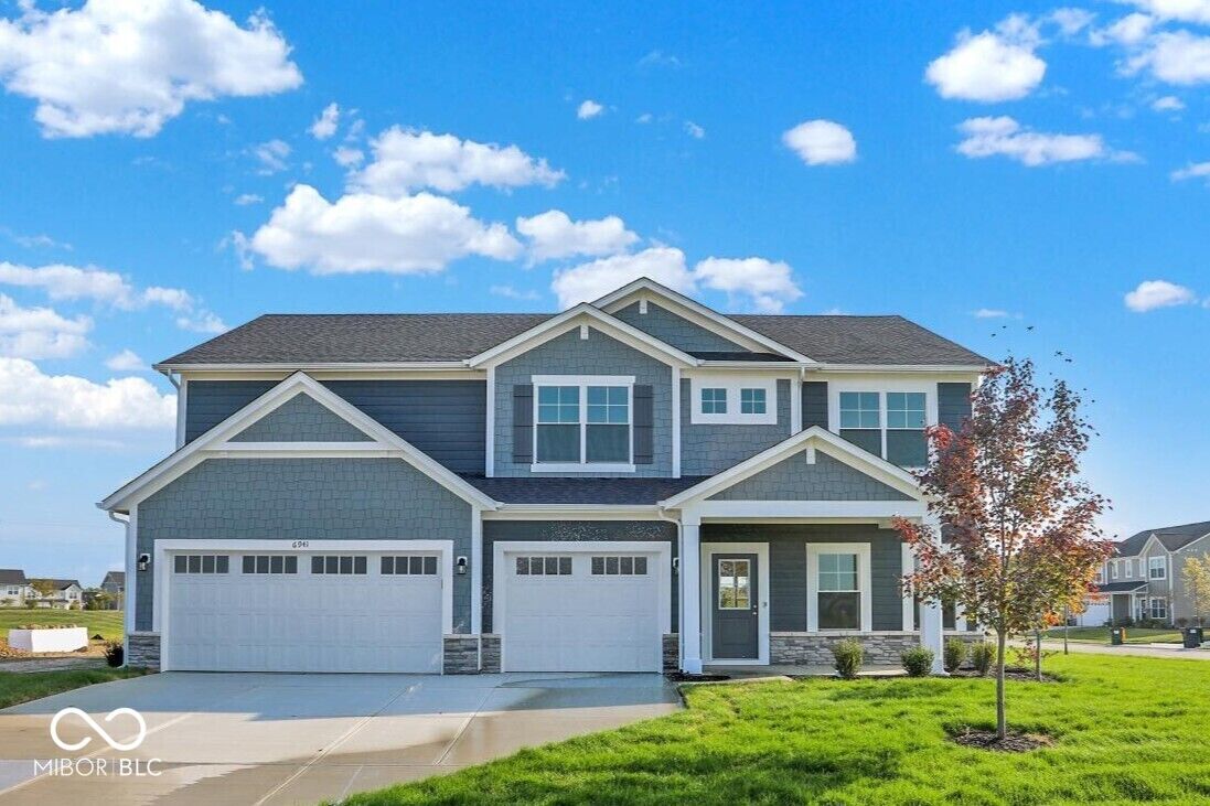 Property Photo:  6941 Rusty Nail Court  IN 46112 