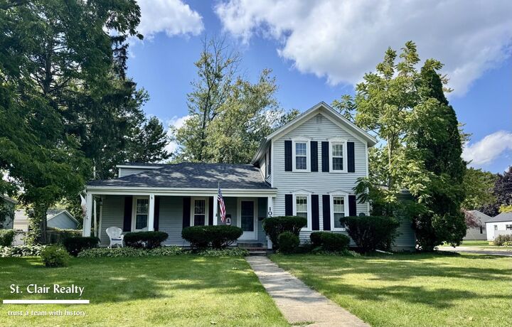 102 S Ninth Street  Saint Clair MI 48079 photo