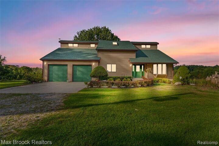 4700 Stanley Road  Columbiaville MI 48421 8904 photo