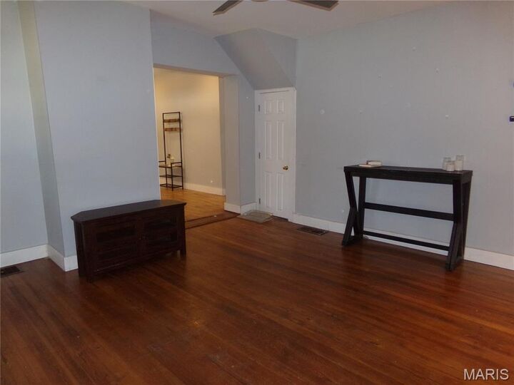 Property Photo:  619 S 4th Street  IL 62246 