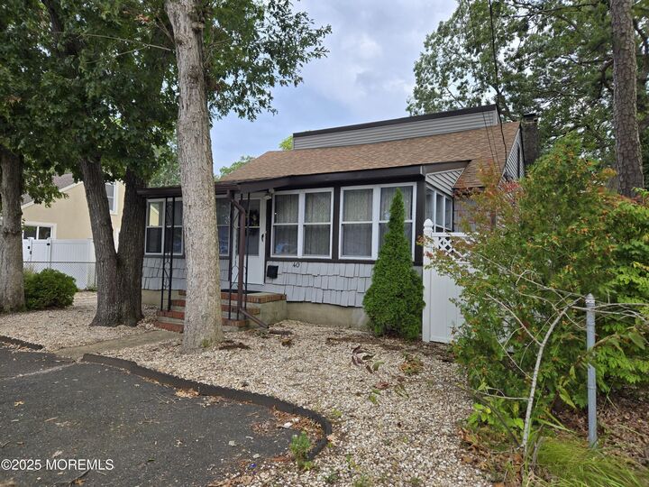 Property Photo:  40 Red Wing Avenue  NJ 08723 