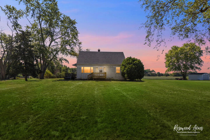 Property Photo:  5690 W State Route 17  IL 60901 