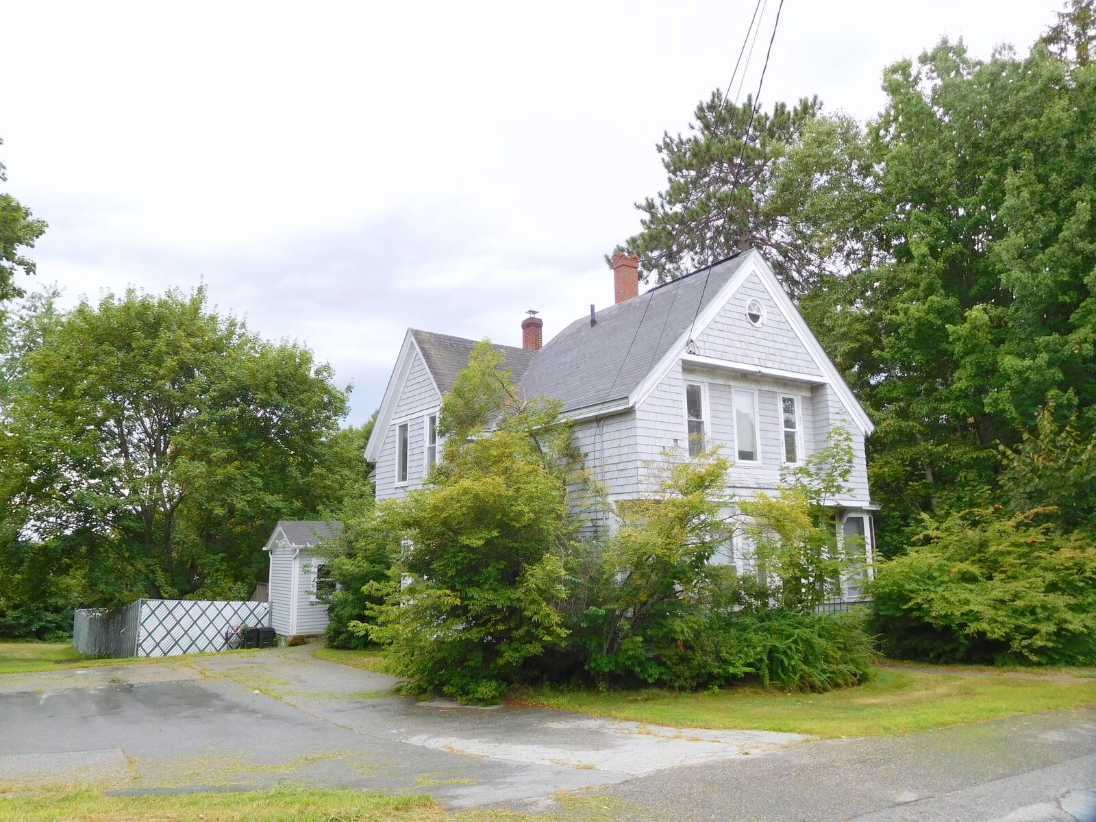 Property Photo: 23 Pleasant Street ME 04240
