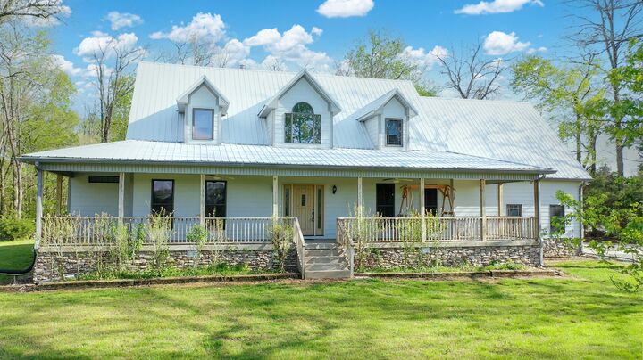 865 Haley Rd  Wartrace TN 37183 photo
