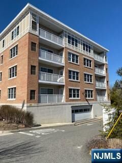 Property Photo:  106 Terrace Avenue 322  NJ 07662 