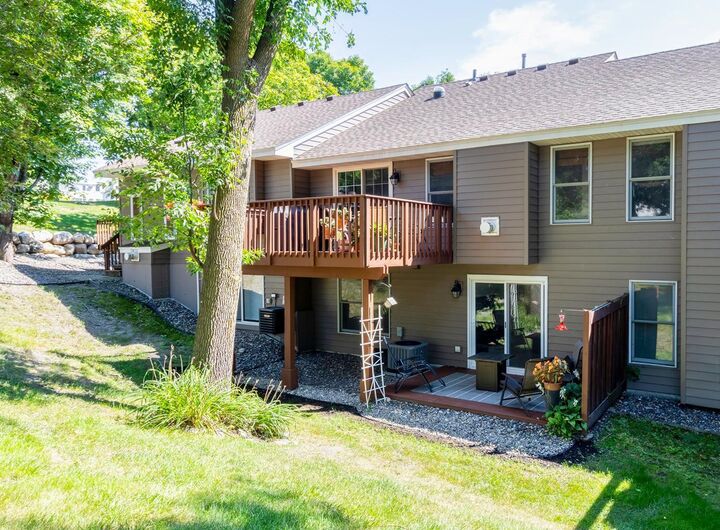 Property Photo:  18498 Cherry Tree Court  MN 55345 