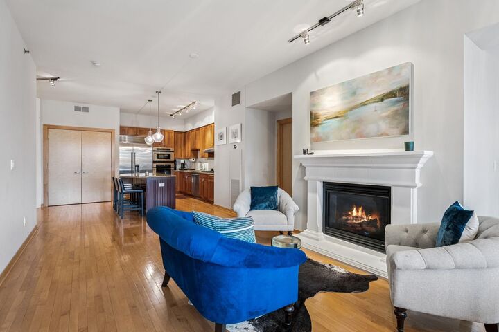 Property Photo:  401 N 2nd Street 5602  MN 55401 