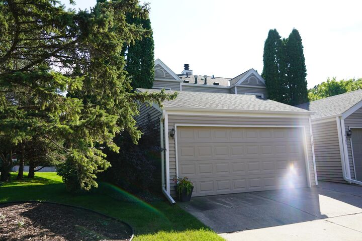 Property Photo:  4199 Knob Circle 102  MN 55122