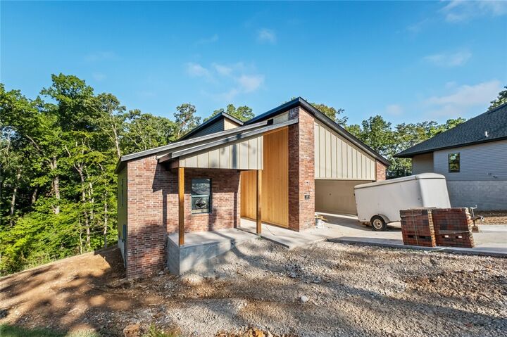 Property Photo: 19 Dumfries Lane AR 72715