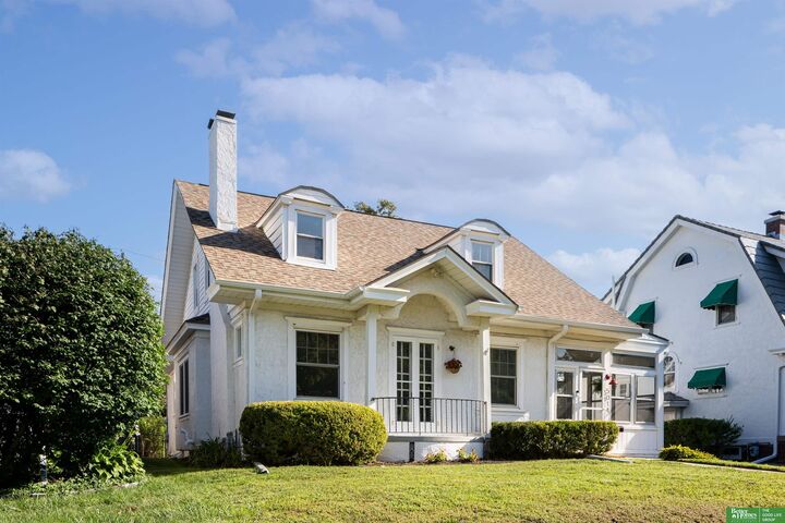 Property Photo: 5014 Nicholas Street NE 68132