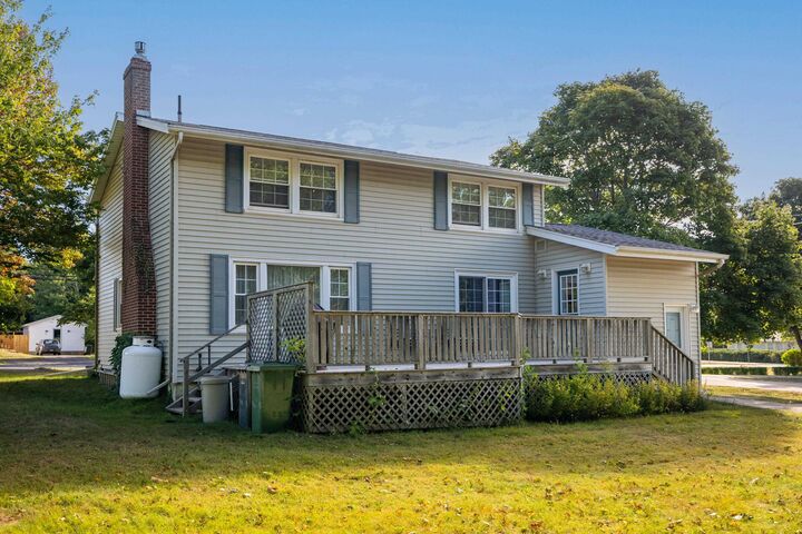 Property Photo: 53 Maple Avenue PE C1A 6E8