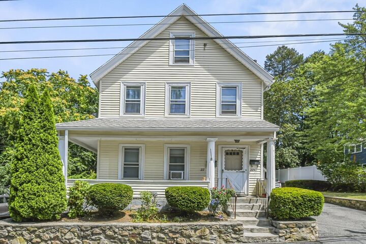 22 Beacon St  Woburn MA 01801 photo