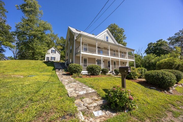 12 Community Way  Foxboro MA 02035 photo