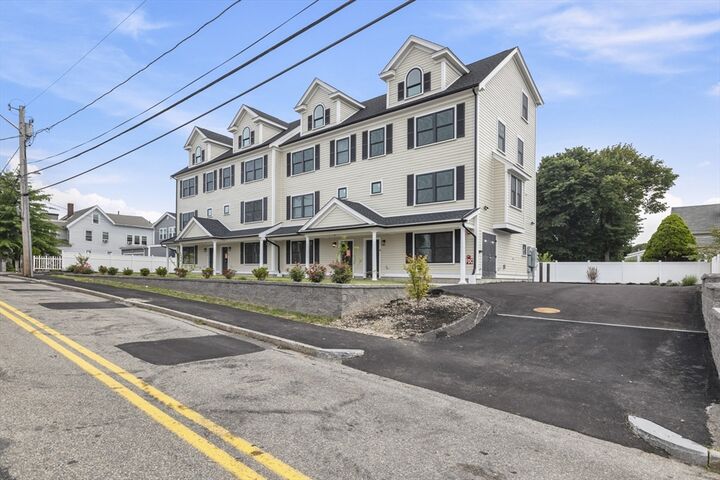 Property Photo:  161 Sumner St  MA 02169 