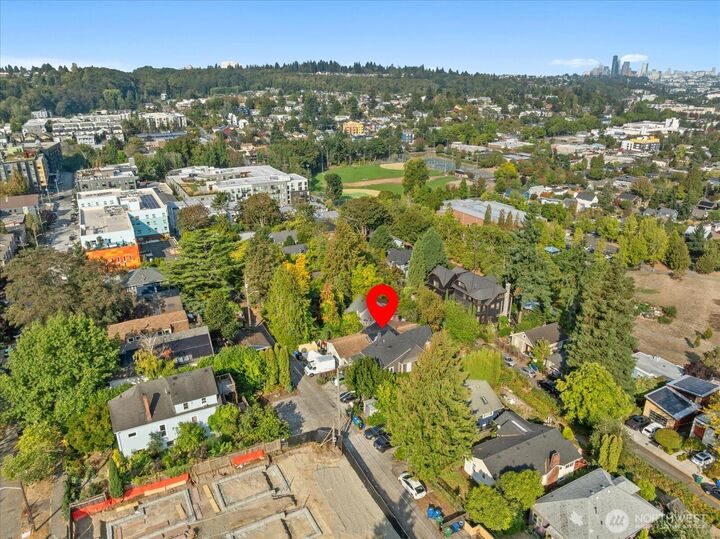 3925 S Americus Street  Seattle WA 98118 photo