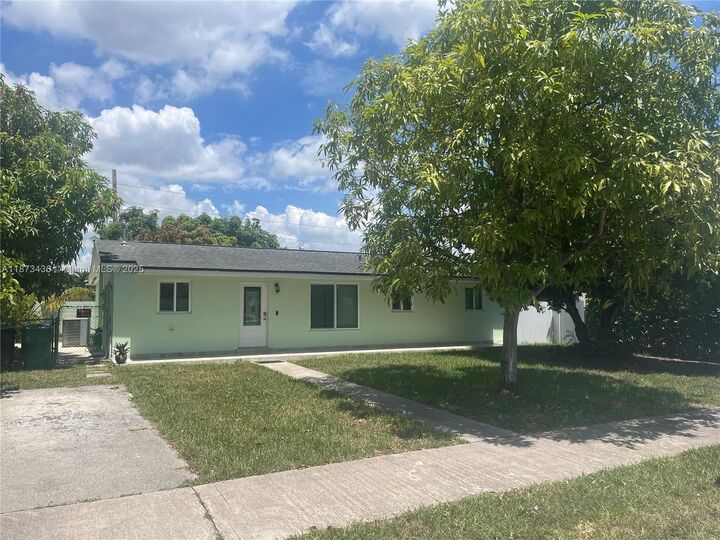 10315 SW 152nd Ter  Miami FL 33157 photo