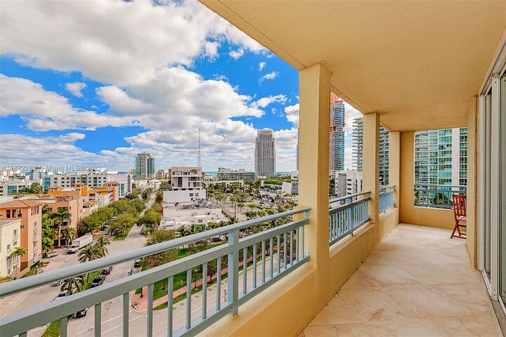 Property Photo:  90 Alton Rd 1001  FL 33139 